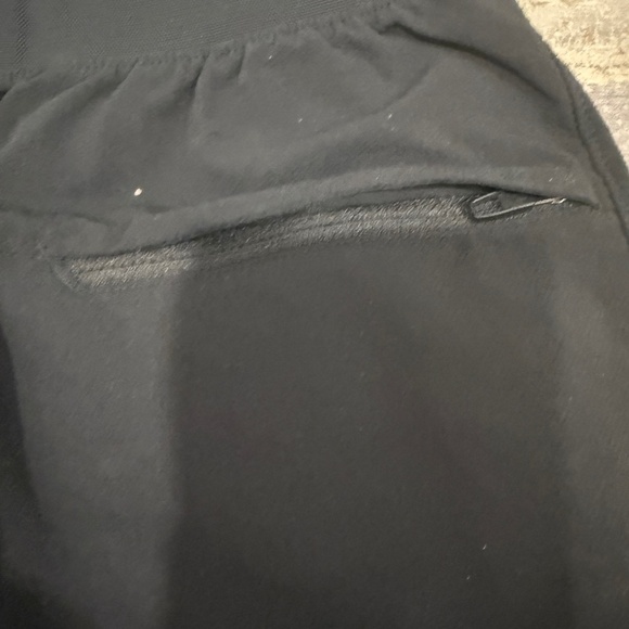 Lululemon Men’s Ultralight Running Shorts Medium Black Unlined - Picture 8 of 8